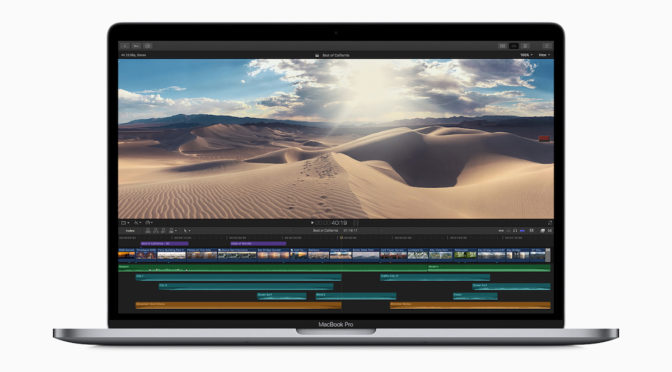 Apple、8コアプロセッサ搭載の「MacBook Pro」を発売