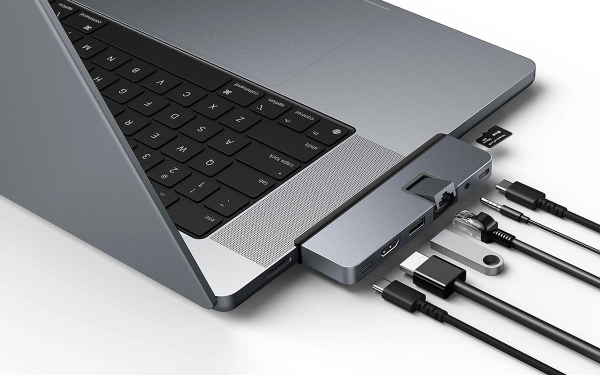 HYPER、MacBook Pro向けの7-in-2 USB-Cハブを発売