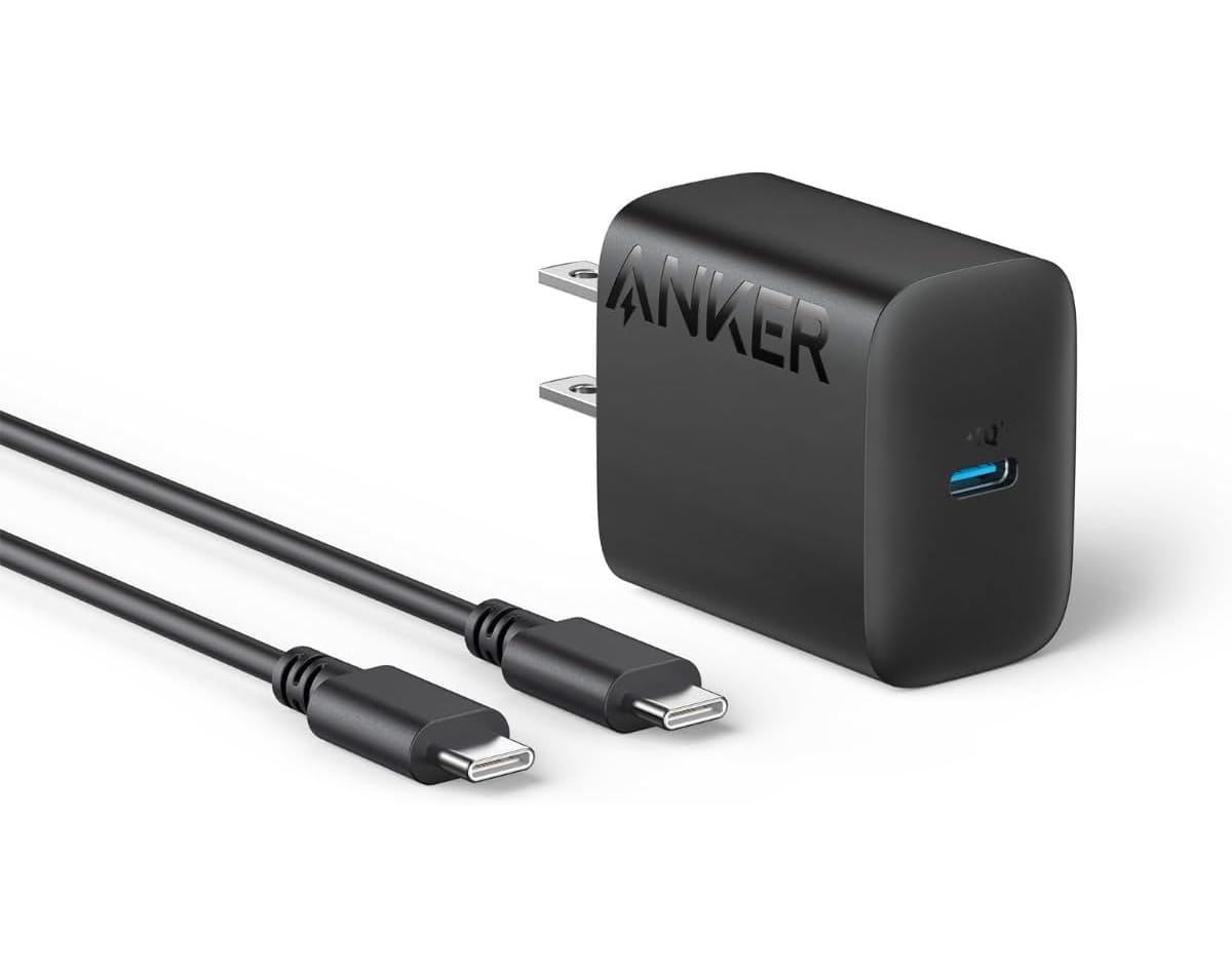 Anker、USB-Cケーブル付属の20W USB-C充電器の新色ブラック発売