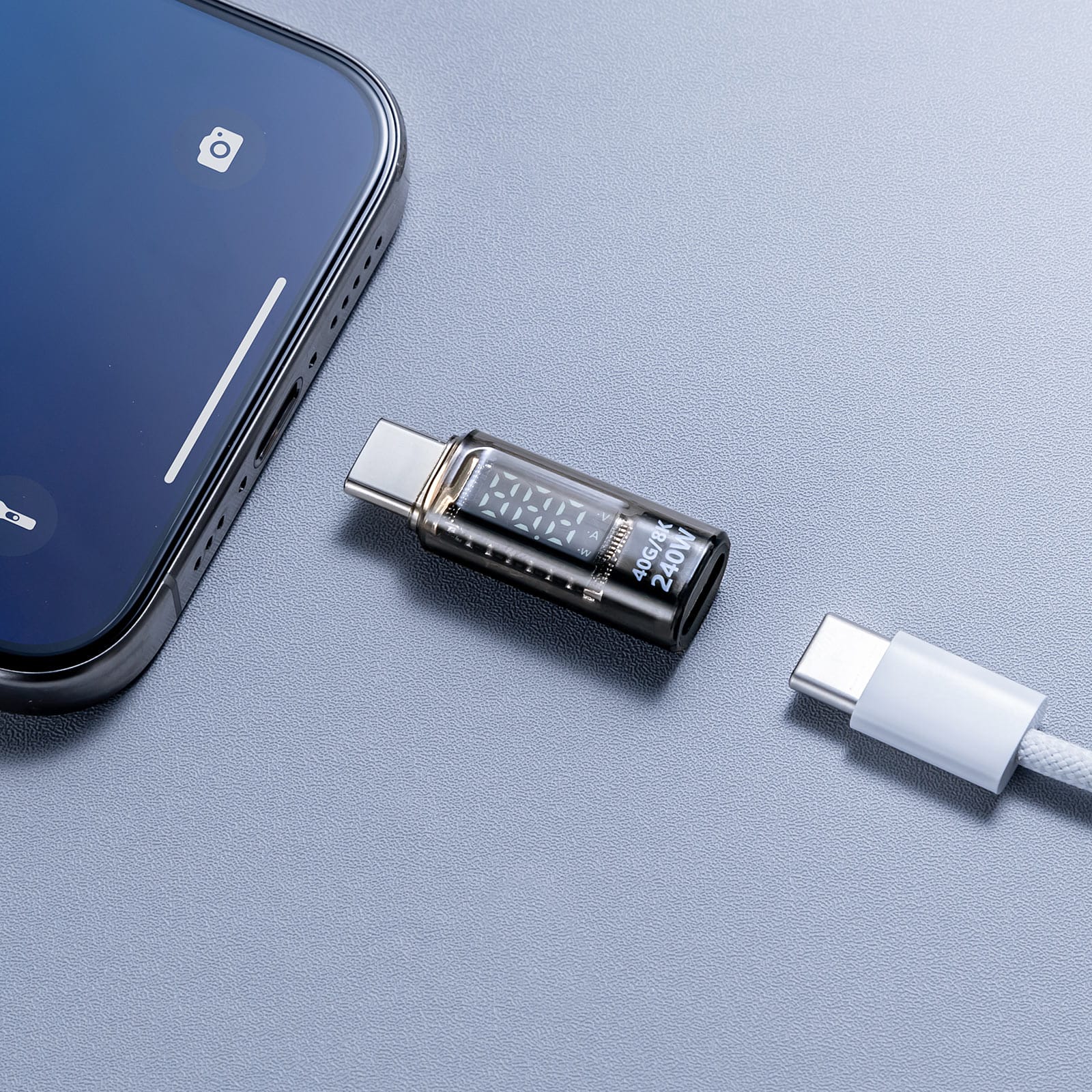 サンワサプライ、USB-Cの充電状況を把握できるアダプタを発売