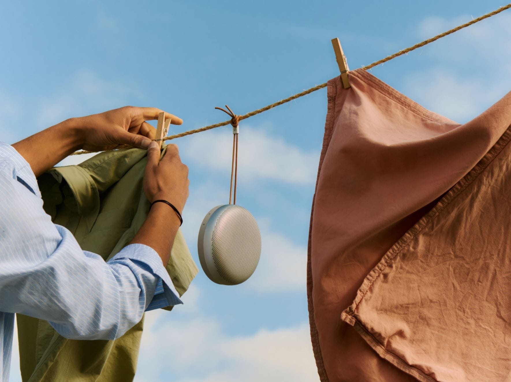 Bang & Olufsen、ポータブルBluetoothスピーカー「Beosound A1」の第3世代モデルを発売