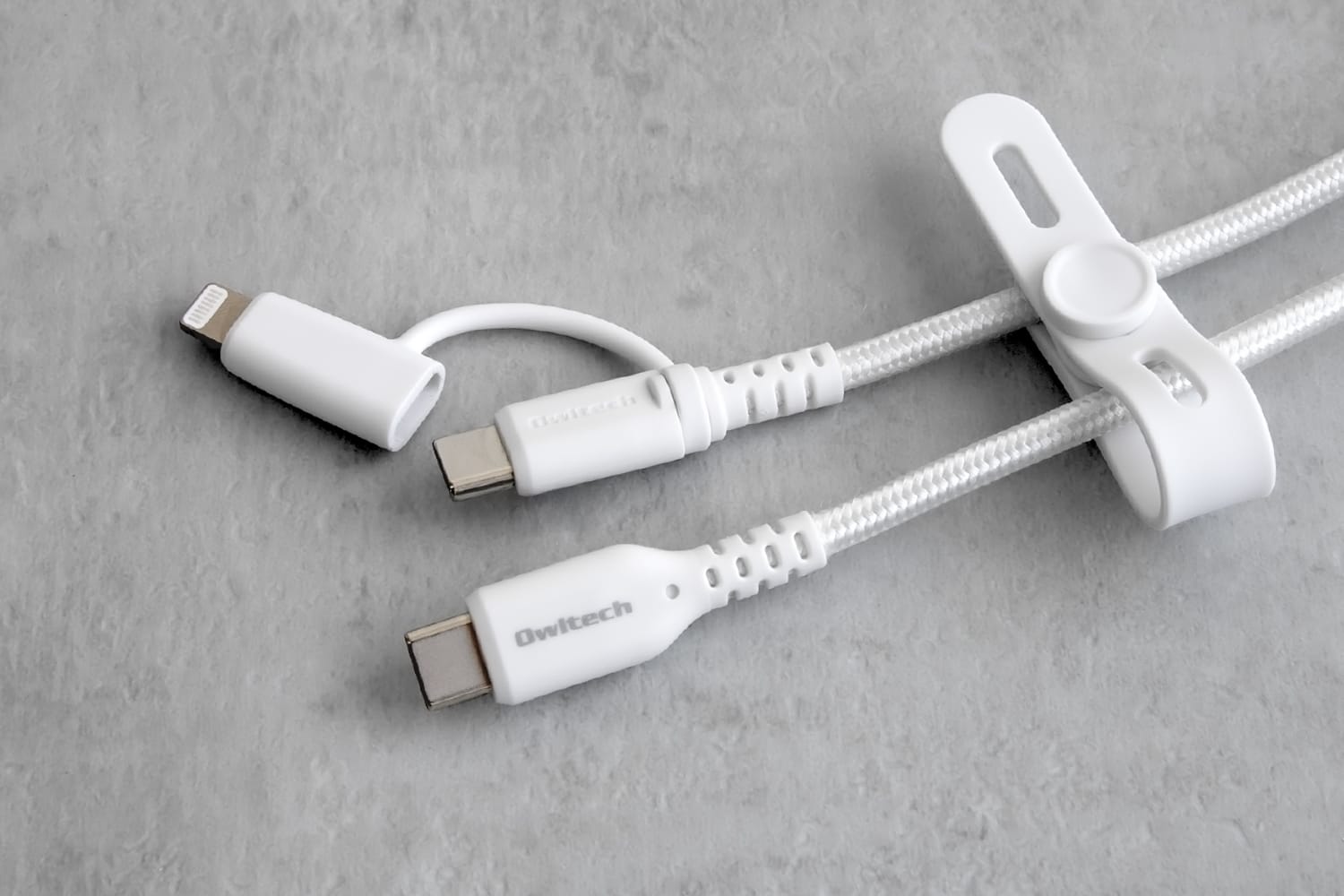 オウルテック、Lightning変換アダプタ付きUSB-Cケーブルを発売