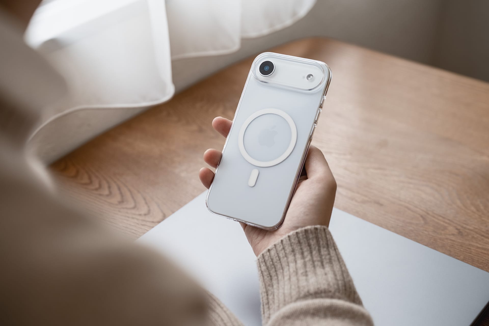 CASEFINITE、iPhone Air/17シリーズ用ケース＆スクリーンプロテクターを発売