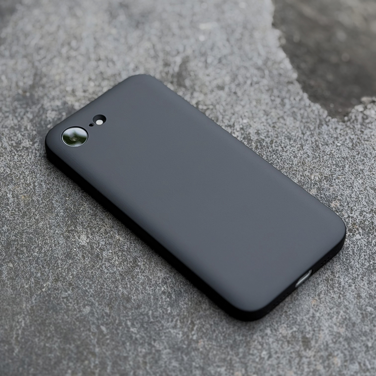 MYNUS、iPhone 17e対応のミニマルデザインケース発売